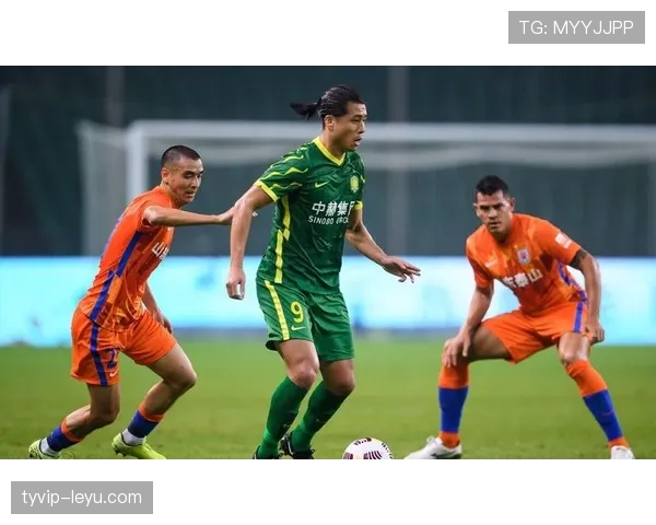 格鲁吉亚主帅萨尼奥尔全力备战下一场关键战，球队状态引关注