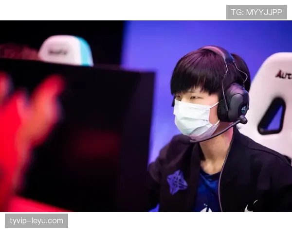 金玟哉安联球场强势崛起，状态回暖成焦点